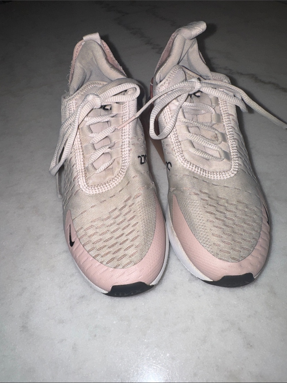 Nike Airmax 270 Women's Pink and White Athletic Sneakers